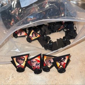 The Incredibles rings / cupcake toppers